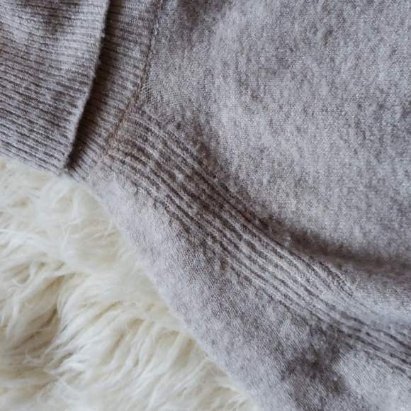 J Crew Taupe Turtleneck with High Low Hem | Size XS - Picture 3 of 3